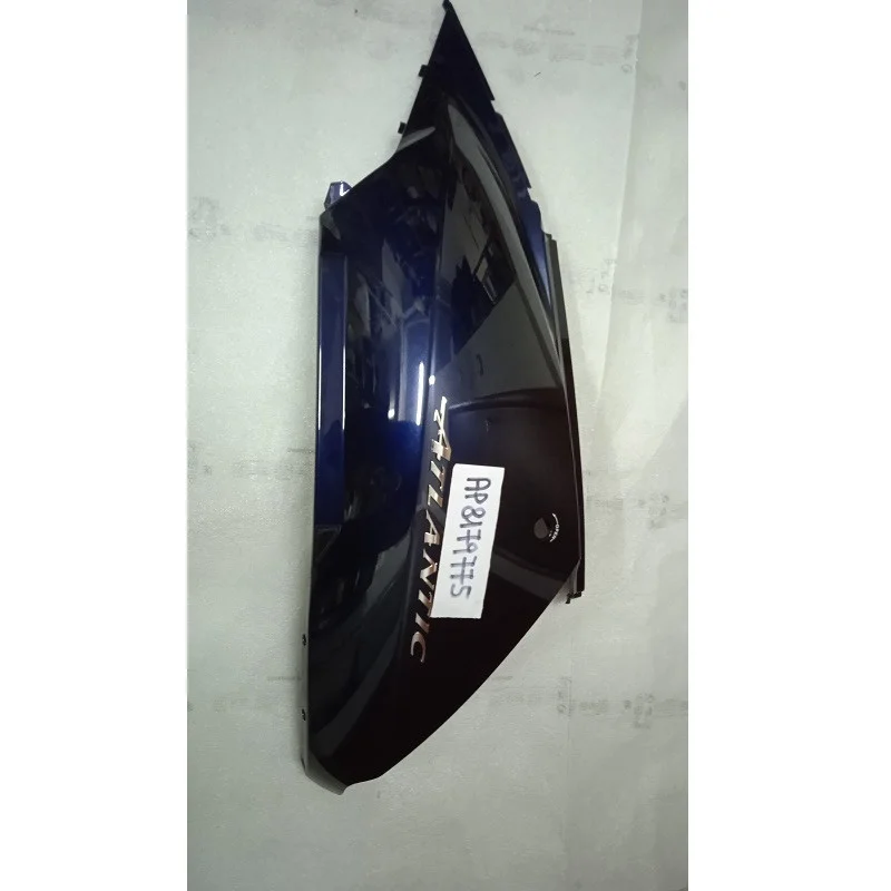 Miglior Prezzo CODONE SX CON DECALCO BLU COUTURE APRILIA ATLANTIC 250 E3
