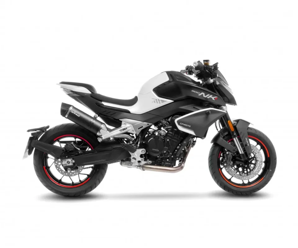 Terminale di scarico Leovince LV ONE EVO CARBON FIBER Non omologato EURO 5 per CF MOTO 800NK ADVANCED / SPORTModelli dal 2023 al 2024 14445EU Pagamento Sicuro