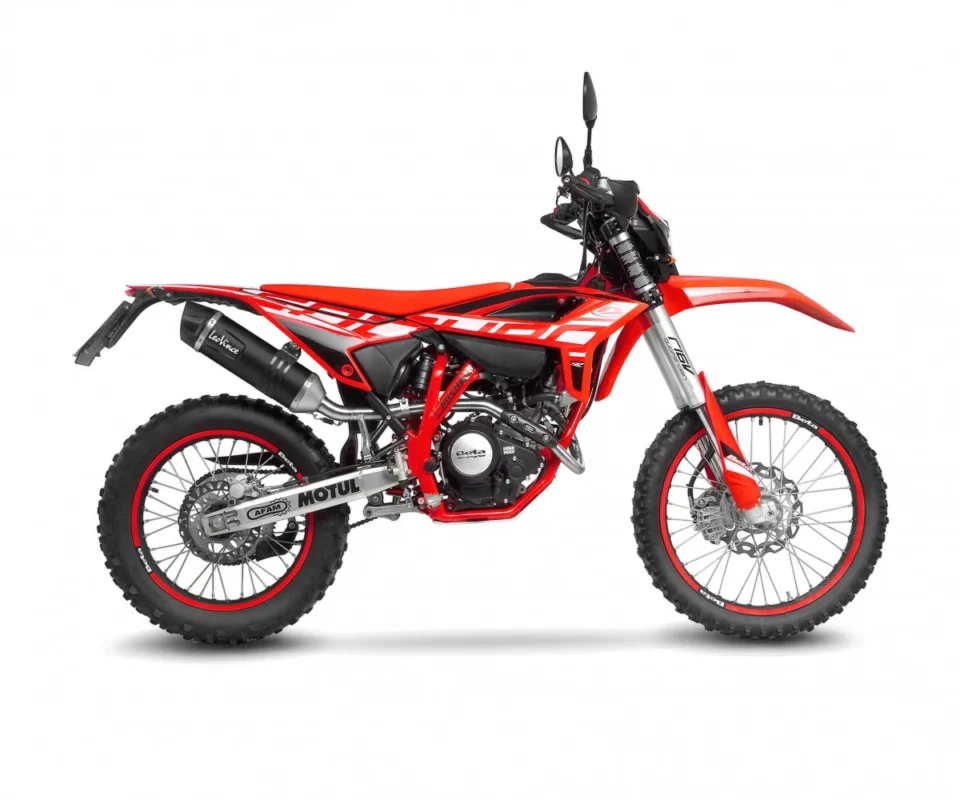 Offerta Terminale di scarico Leovince LV ONE EVO BLACK EDITION Non omologato EURO 5 per BETA RR MOTARD 4T 125 LCModelli dal 2021 al 2024 14401EBU